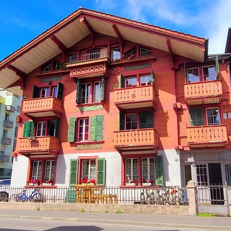 Waldeg 4 Historic House - Holiday Apartment إنترلاكن المظهر الخارجي الصورة